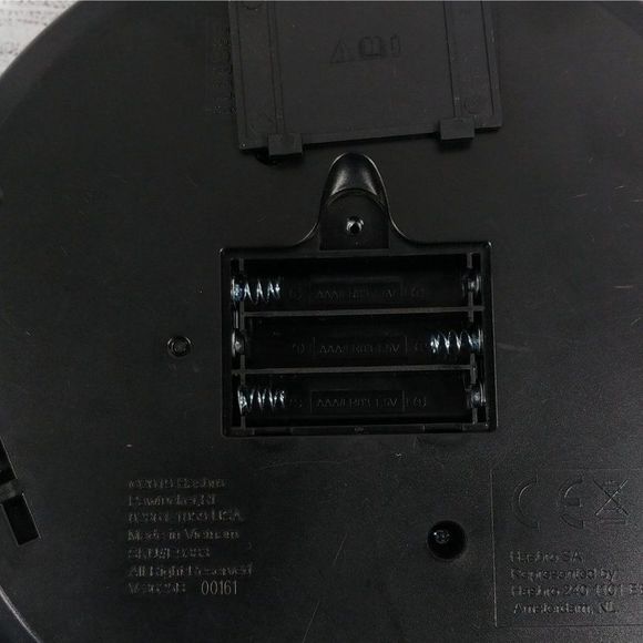 Simon Says Electronic Game Hasbro 2019 Classic Toy - Picture 5 of 8